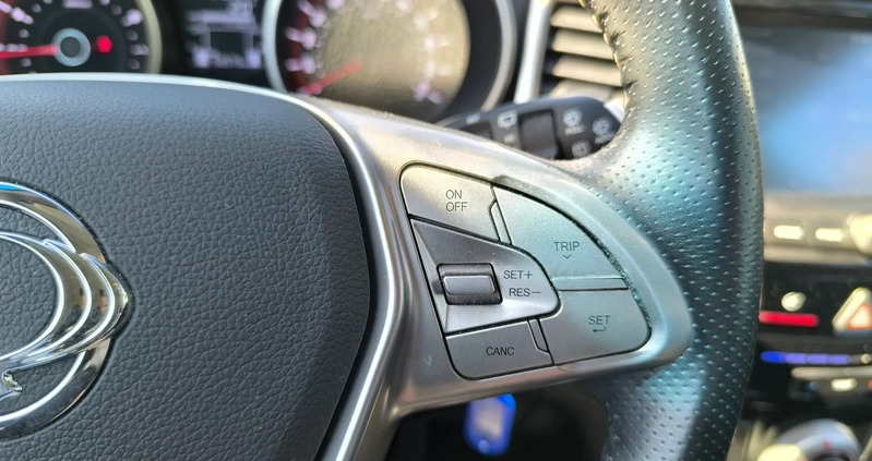 SsangYong Tivoli cena 61900 przebieg: 54000, rok produkcji 2019 z Strzegom małe 301